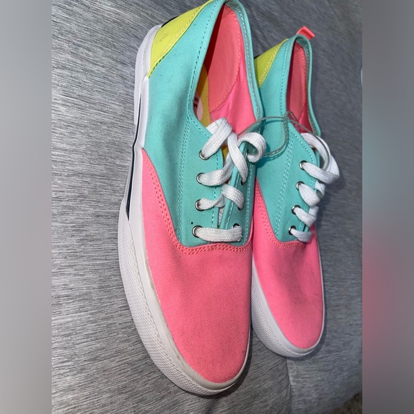 24. Sperry Multi-Colored Women’s Sneakers Size 5 green pink - Picture 4 of 4